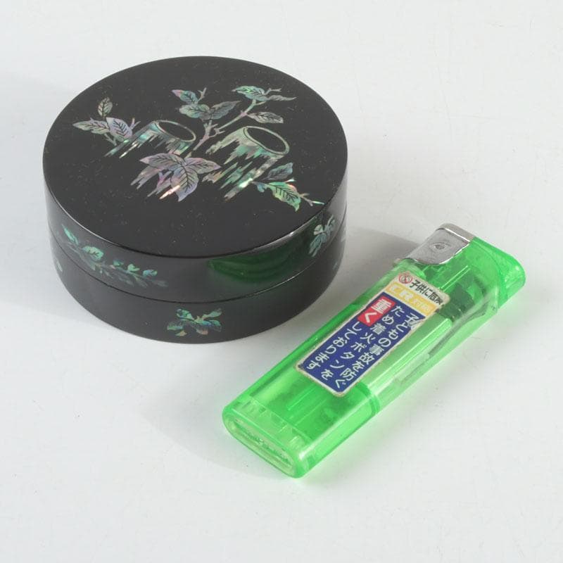 茶道具　南山谷俊成作　乾漆　蓬莱漆器　樹齢香合　共箱　V　9484