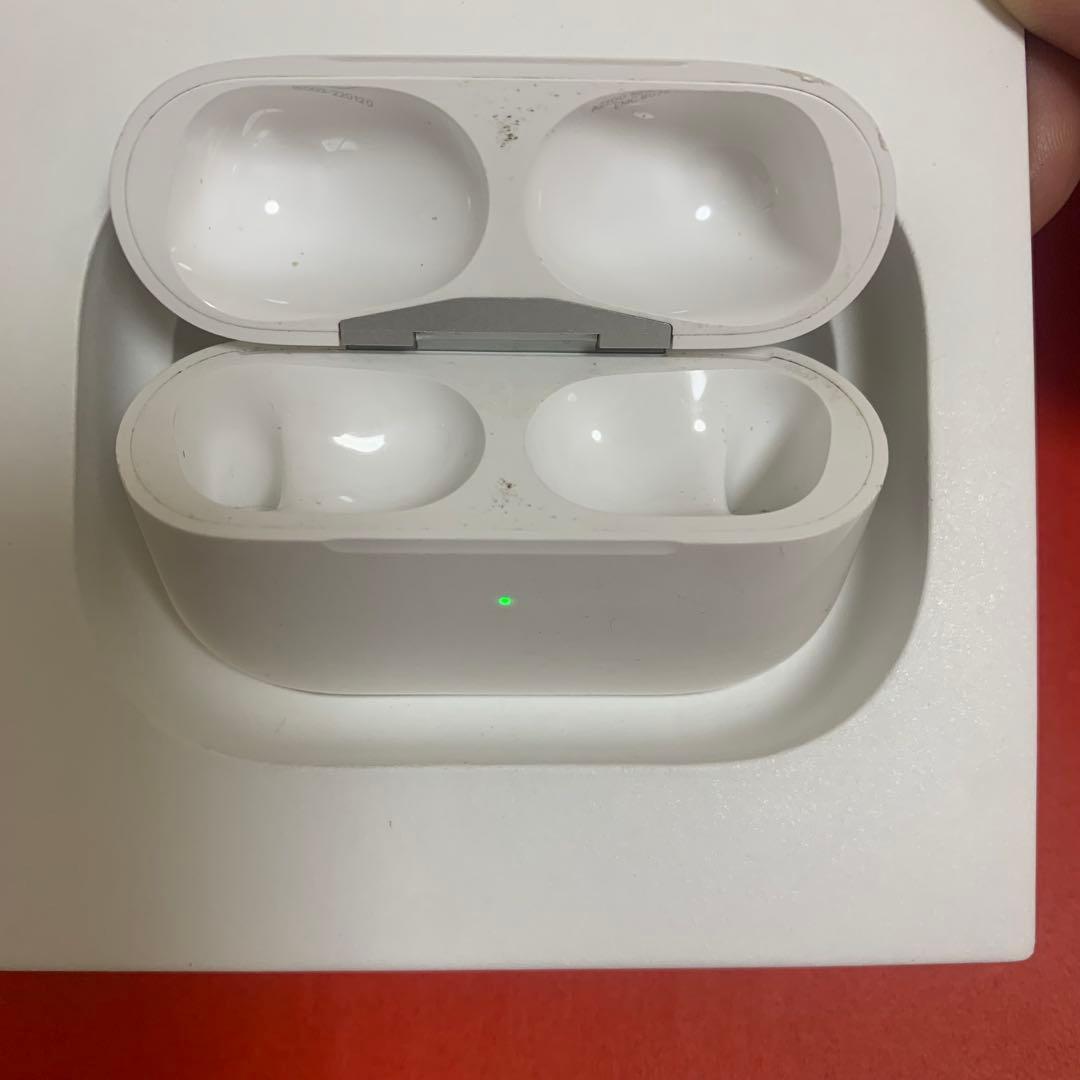 AirPods Pro 第2世代　エアーポッズプロ　充電器のみ　Apple正規品