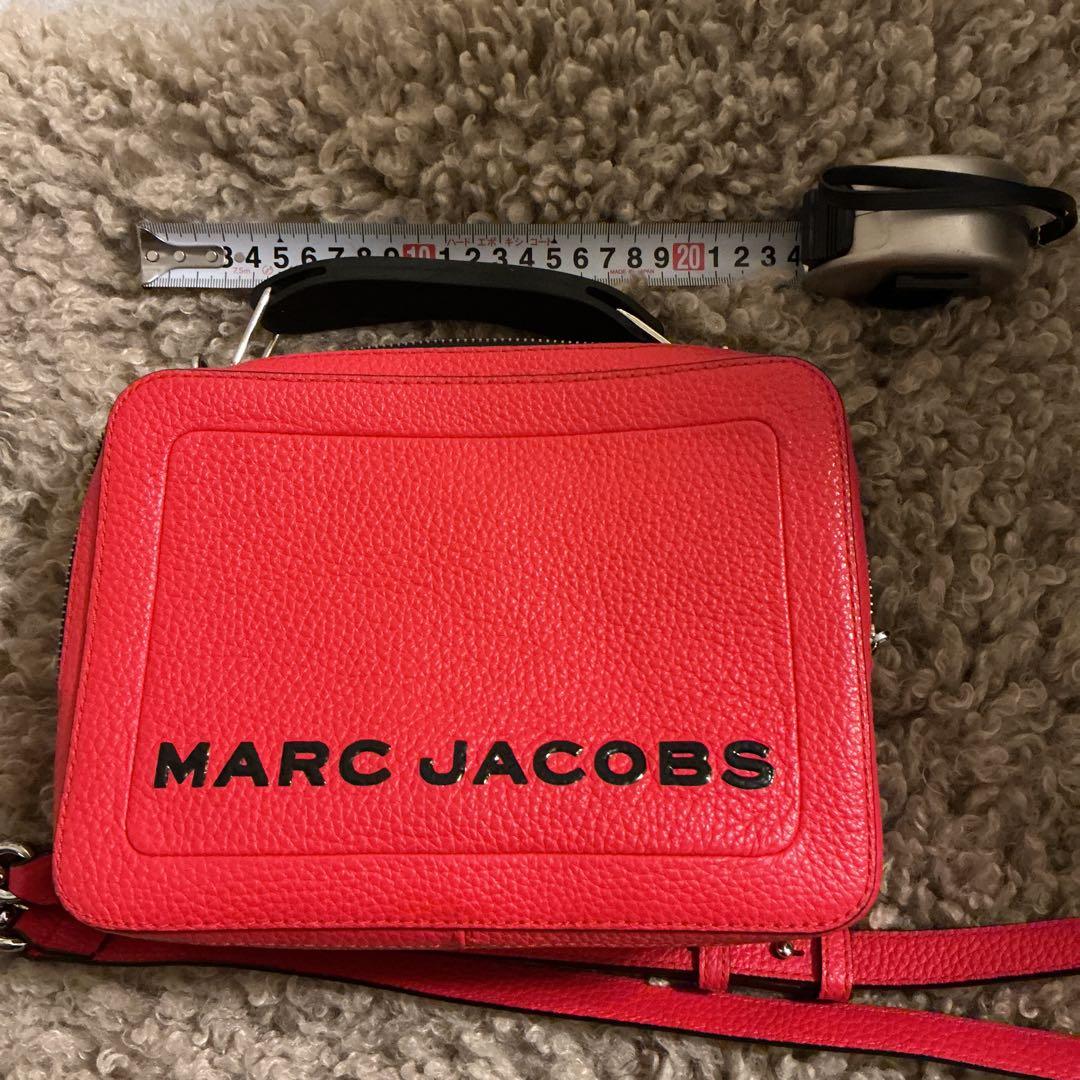 【美品】MARC JACOBS マークジェイコブス ショルダーバッグ　レッド