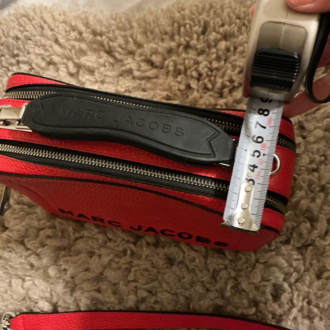 【美品】MARC JACOBS マークジェイコブス ショルダーバッグ　レッド