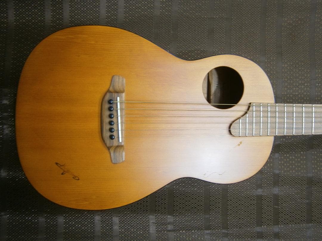 期間限定特価・ｋ・ヤイリ＜ノクターン＞日本製・オール単板・ミニギター