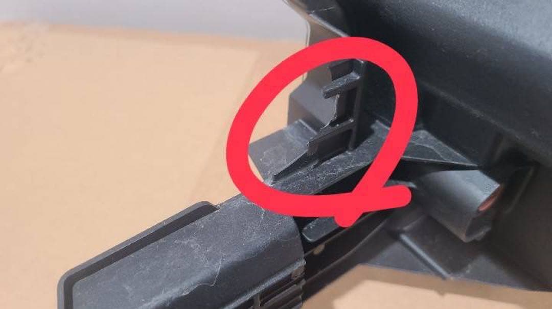 スバル フォレスター ヘッドライト 右側用