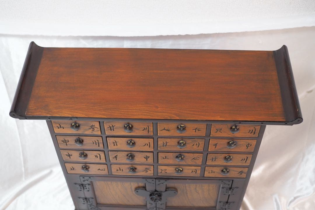 李朝 薬箪笥 ヤクジャン アンティーク 引き出し 戸棚 レトロ 木製