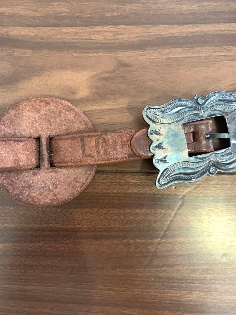 LGB コンチョ　メタリックシルバー　革　レア