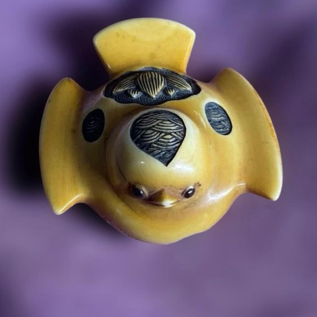 鳥型根付　　時代　　彫刻　骨董　古道具　　緒締　約4✖️4センチ