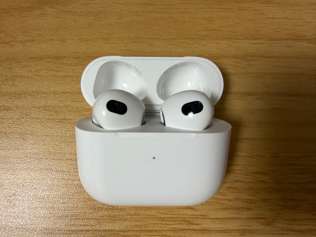 【本日発送】値下げ　AirPods本体·(第3世代)