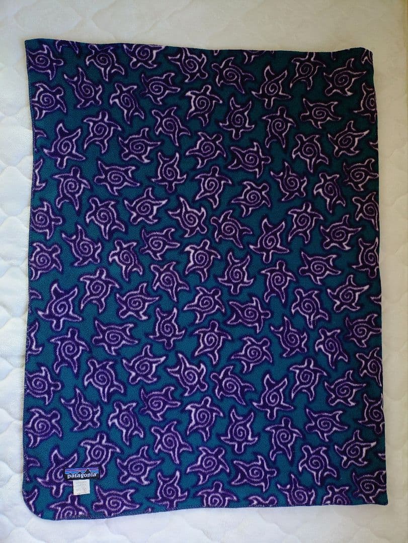 Patagoniaフリースブランケット.亀柄プリント/パタゴニア