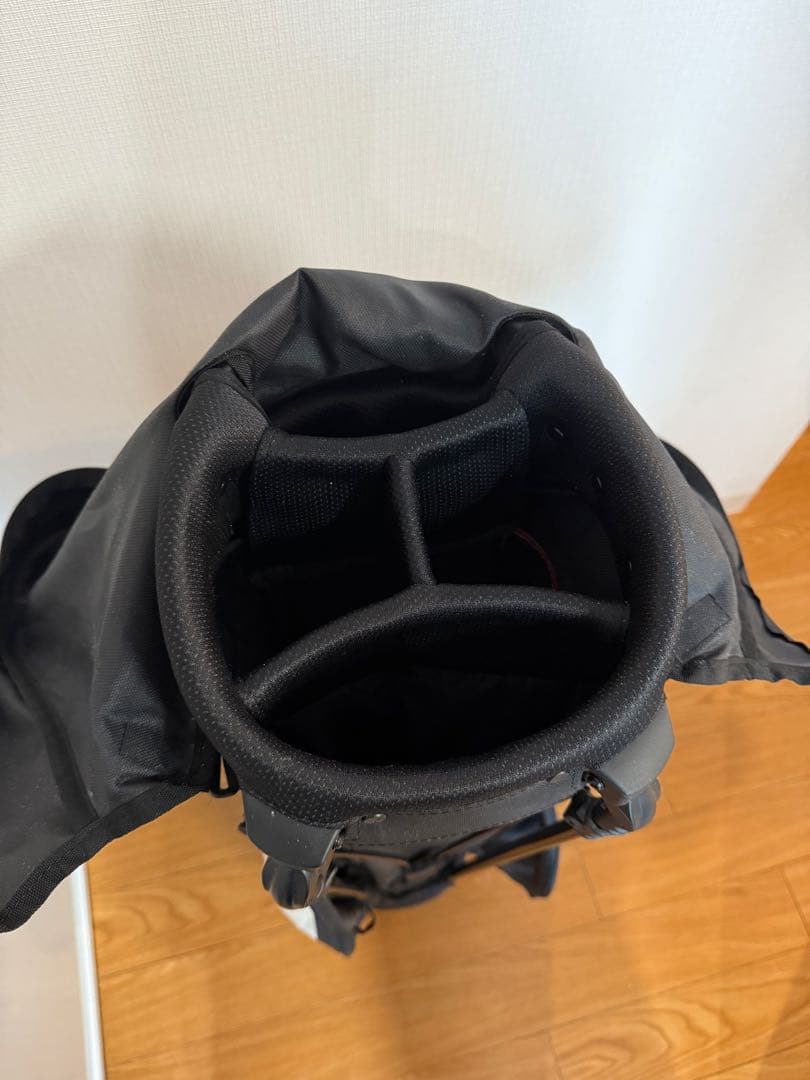 Titleist スタンドバッグ 黒x白 キャディーバッグ