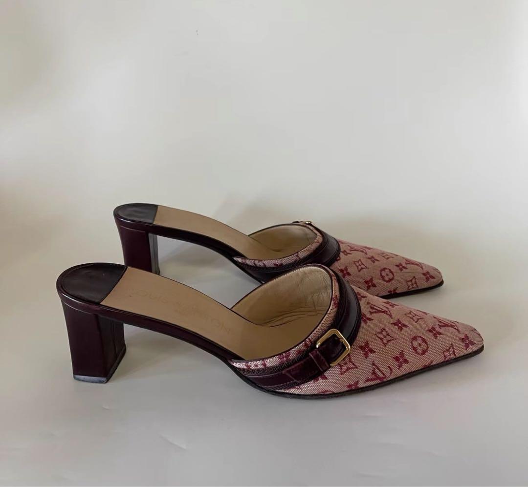 Louis Vuittonルイ・ヴィトン ポインテッドトゥミュール