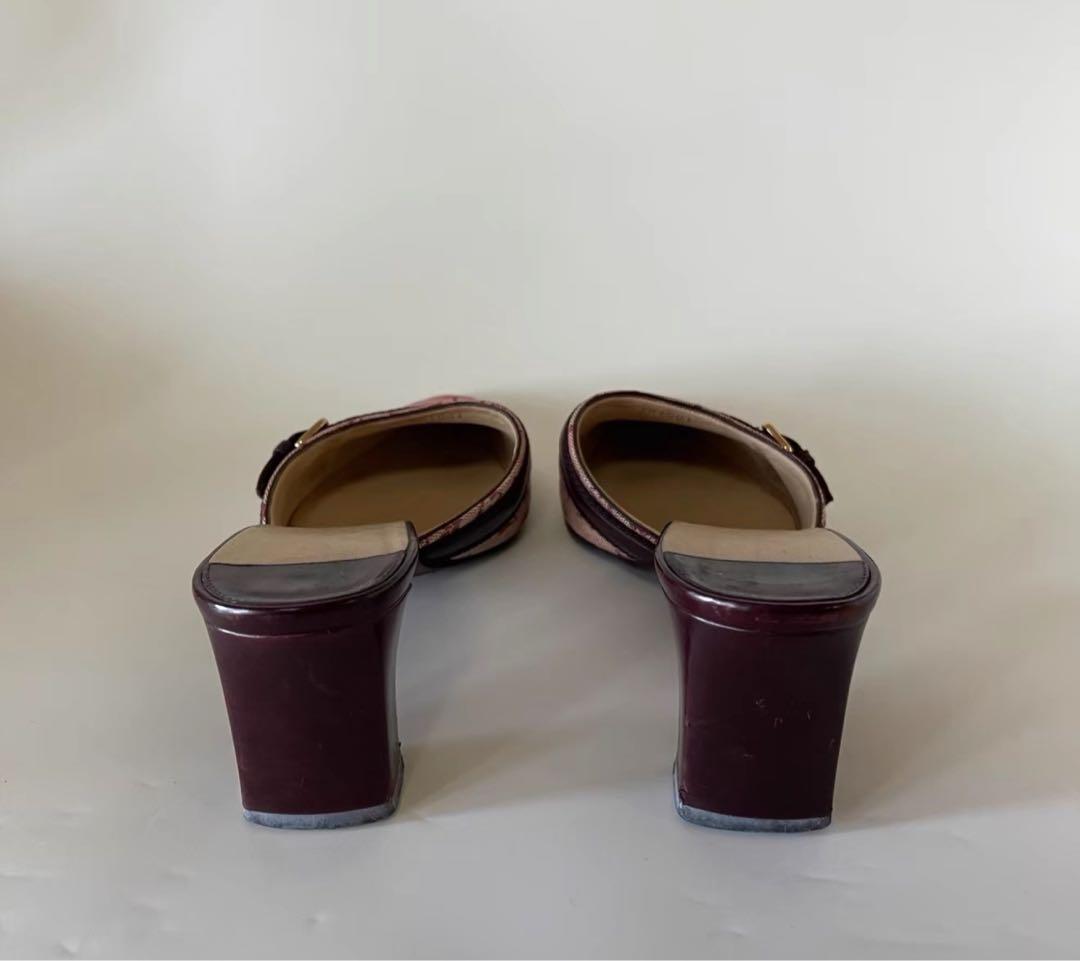 Louis Vuittonルイ・ヴィトン ポインテッドトゥミュール