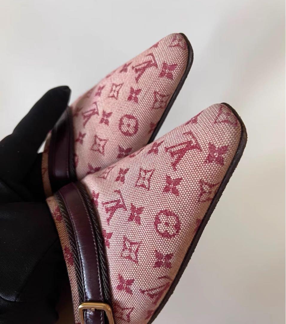 Louis Vuittonルイ・ヴィトン ポインテッドトゥミュール