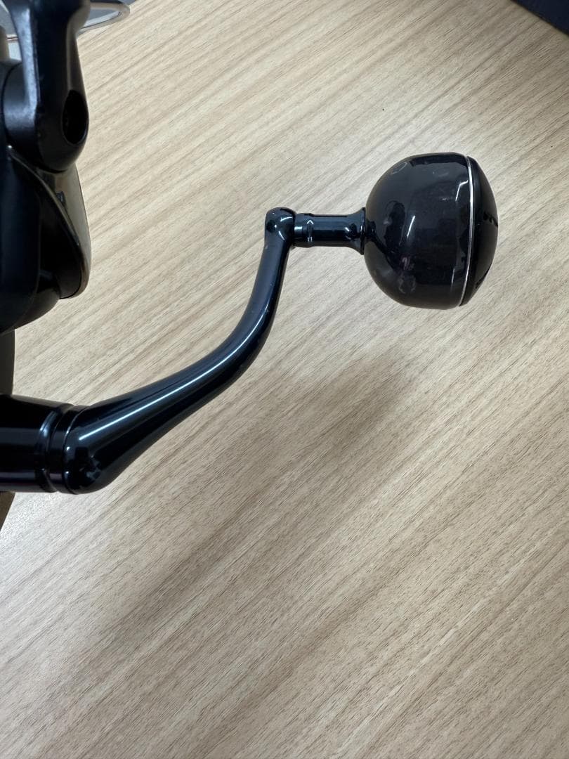 シマノ　20ストラディック SW8000HG スピニングリール