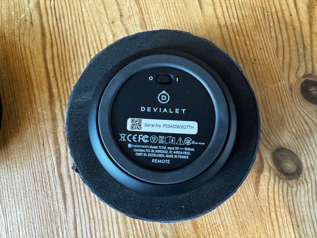DEVIALET REMOTE リモコン 黒　コントローラー