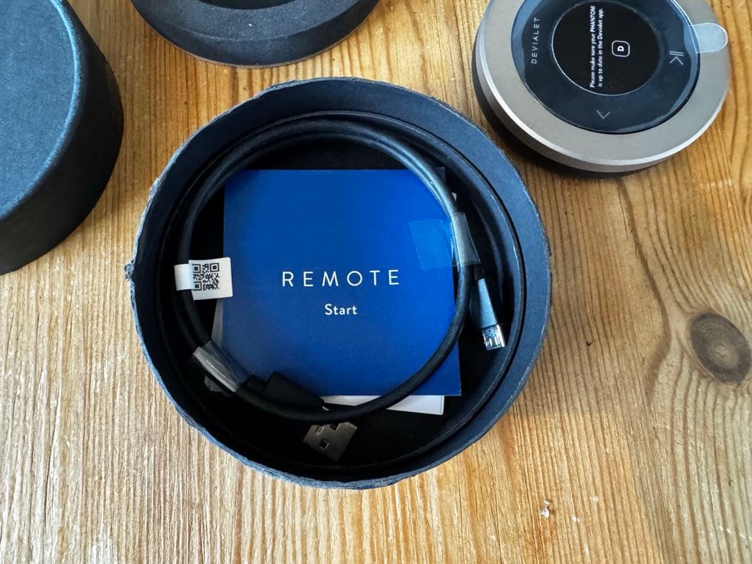 DEVIALET REMOTE リモコン 黒　コントローラー