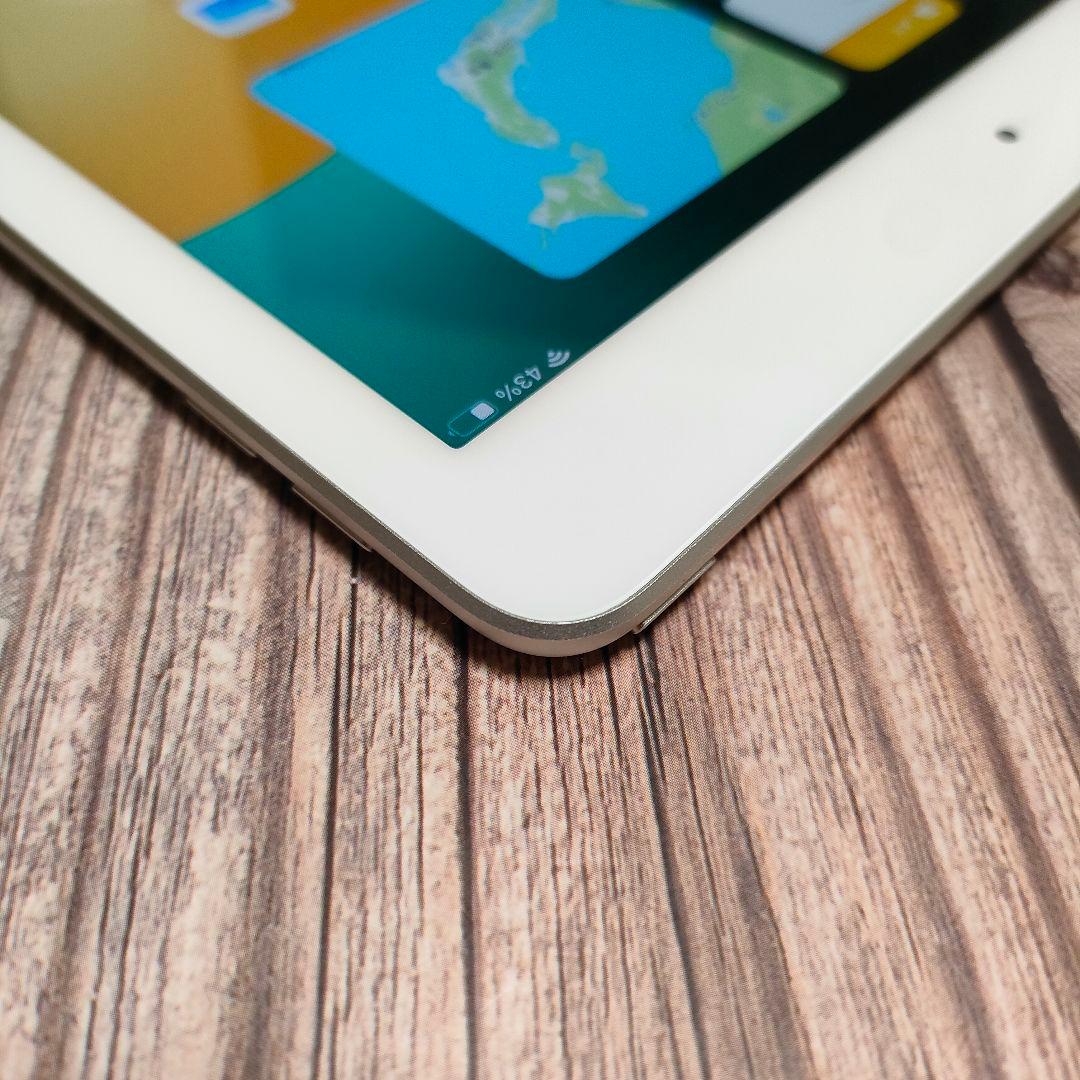 iPad 第6世代 32GB シルバー 美品 バッテリー98%