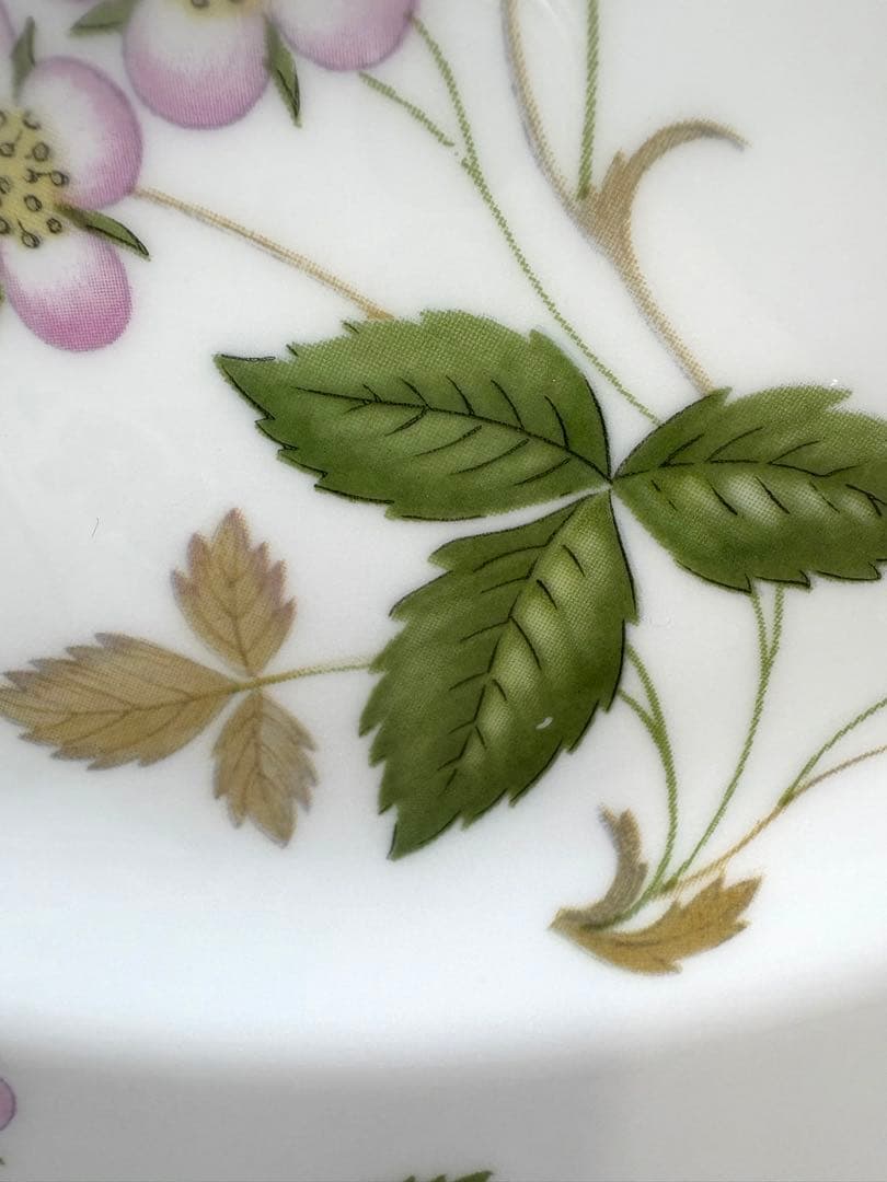 ウェッジウッド ワイルドストロベリー　27cm プレート　4枚セット