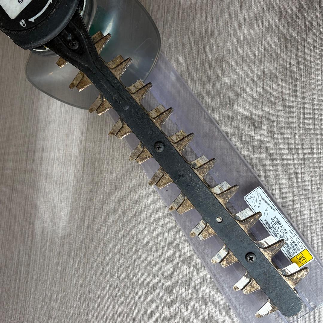 Makita MUH264DSH 芝刈り機 バリカン 充電器 バッテリー 替刃