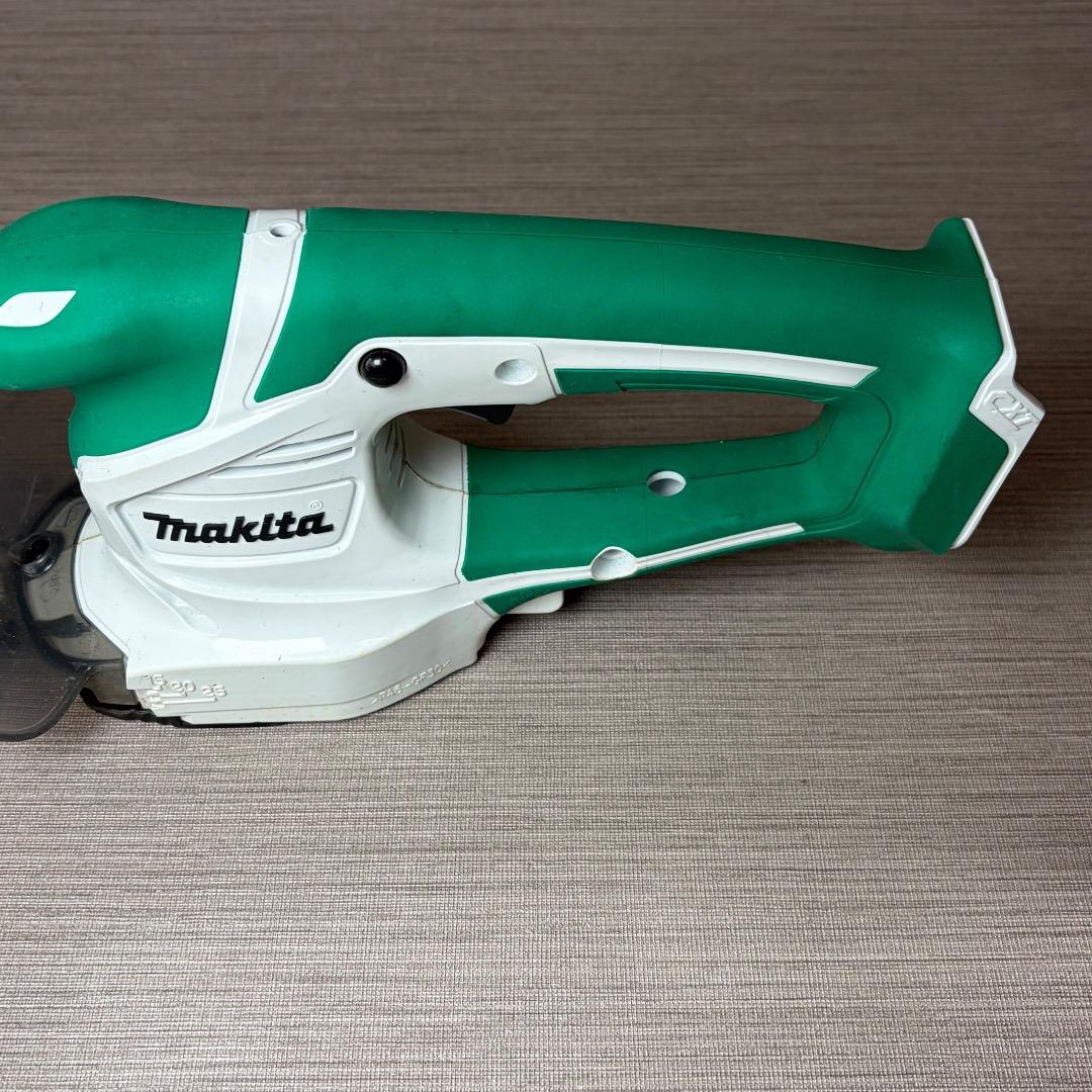 Makita MUH264DSH 芝刈り機 バリカン 充電器 バッテリー 替刃
