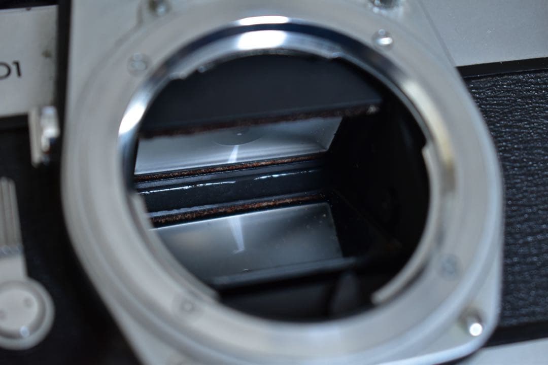 ミノルタ SRT101 シルバー ハーフレザーカバー 露出計動作OK