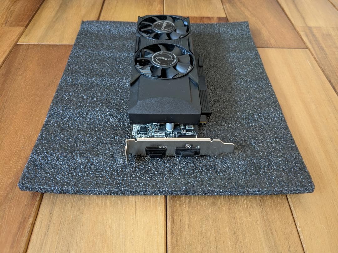 グラフィックボード・グラボ・ビデオカード Radeon RX550 Low Profile 4GB