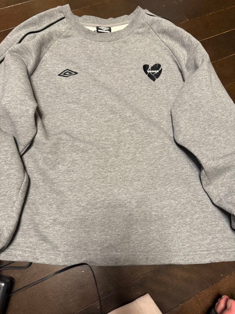 あ*ぇ様 【UMBRO × ONCILY 】コラボスウェット即完売激レア！