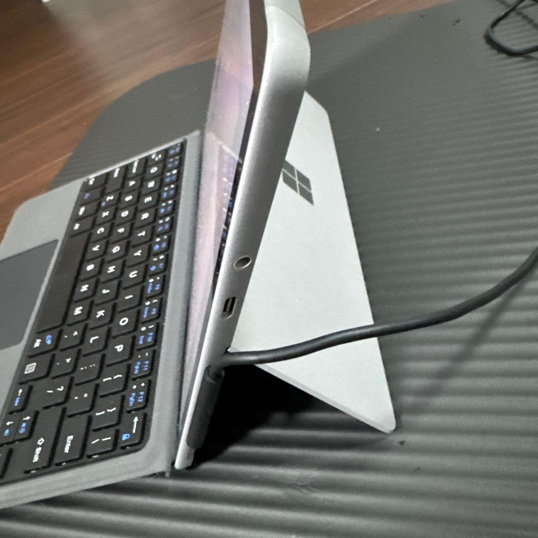 k*a様 美品　surface GO 2 Windowsタブレット 本体 物理キ