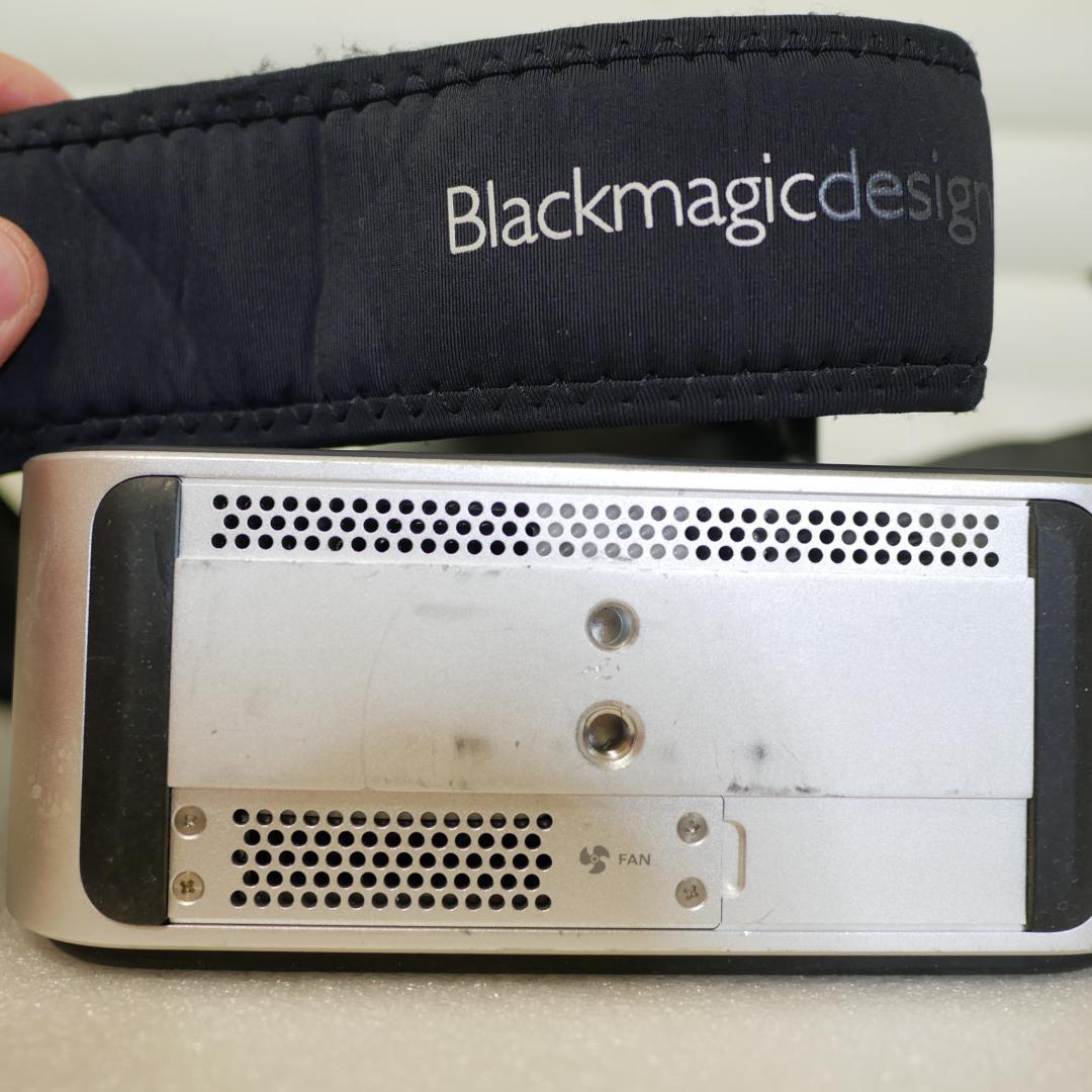 ビデオカメラ BMPC4K and GeniusRigCameraRig