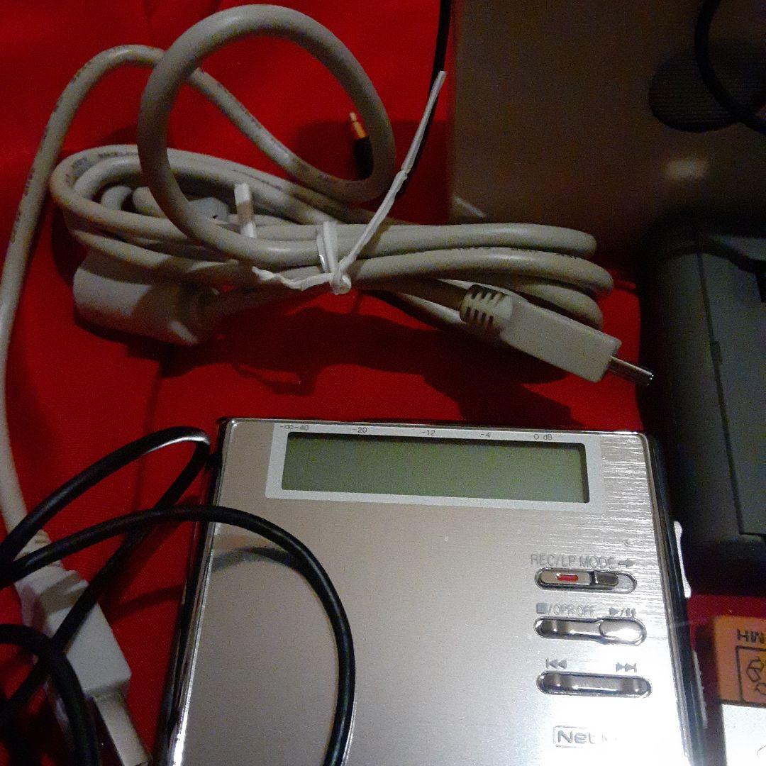 Panasonic SJ-MR250-Sシルバーカラー ポータブルMDレコーダー