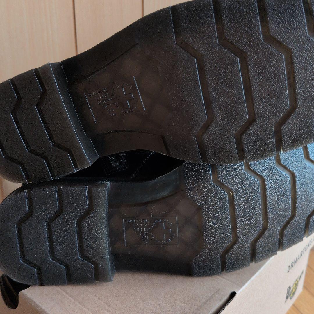 ドクターマーチン BUTTERO DURROW ZIP ブラック