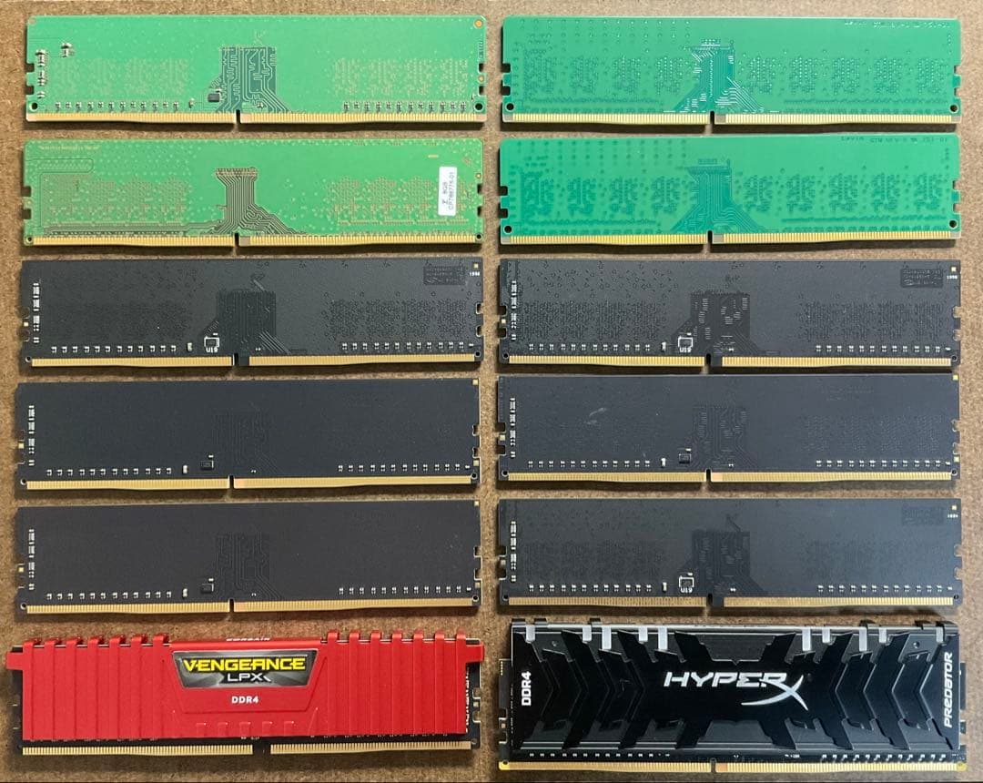 デスクトップ用 DDR4 8GBメモリー 12個セット