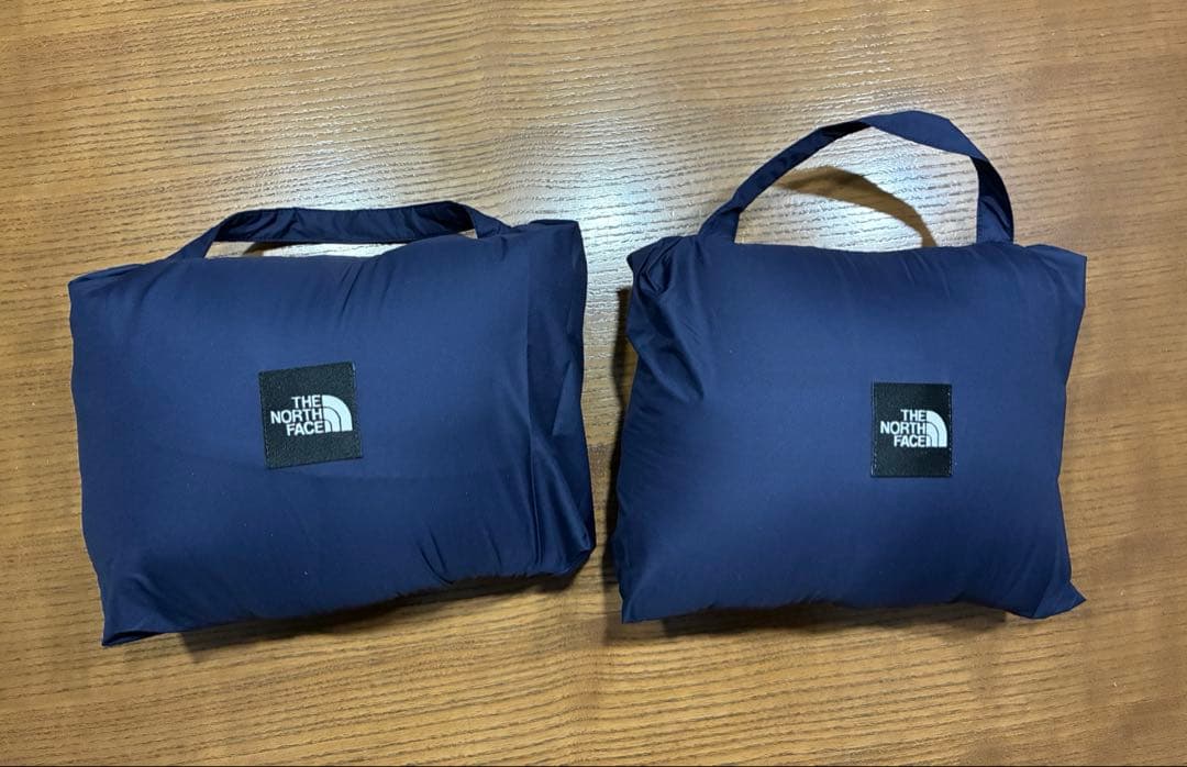 ノースフェイス　抱っこ紐ケープ　2枚セット