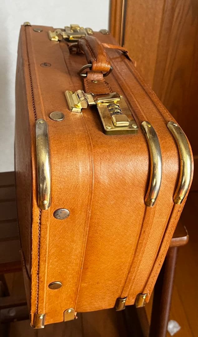 ＊レア＊天然皮革の旅行トランク　旅行カバン
