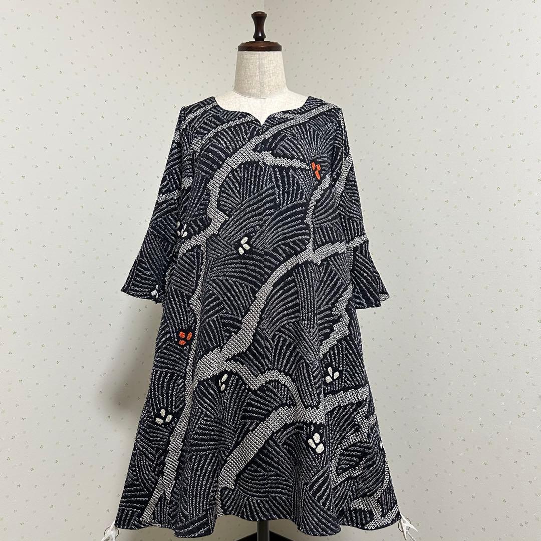 着物リメイク　新品正絹総絞りベルスリーブハート型ネックワンピ＊スヌード