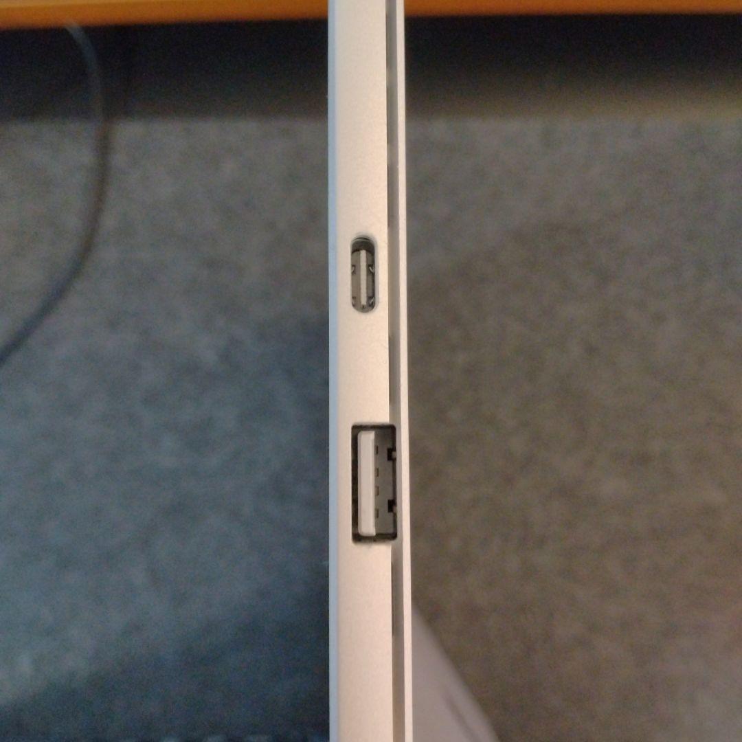Windowsタブレット本体 Surface pro7 core i3