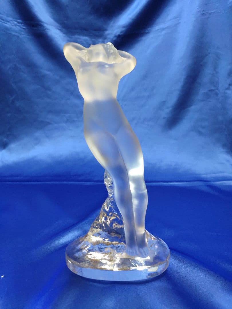 ラリック クリスタル裸婦像 ダンスーズ 踊り子の彫刻 フランス製