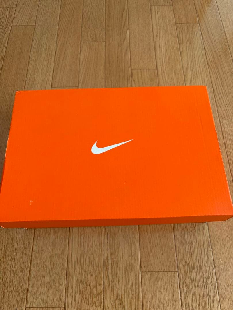 Nike Zoomボメロ18 Women’s 26.5 Men’s 26