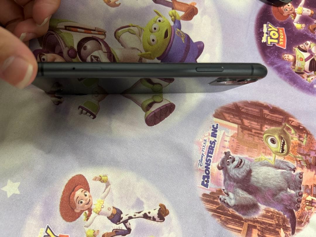 iPhone11 ブラック 本体