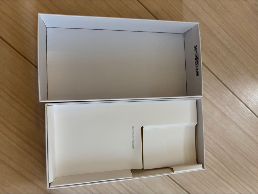 Redmi 5G スマートフォン simフリー　本体 画面ひびあり