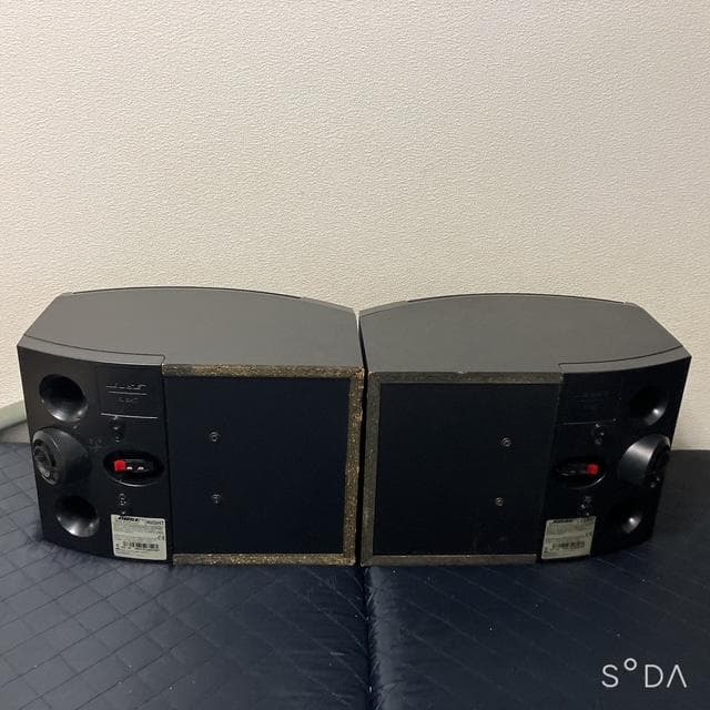 BOSE ボーズ 301V スピーカー 左右ペア（黒）