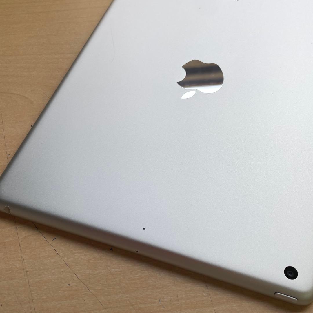 iPad 第5世代　A1822　Wi-Fiモデル　シルバー　32GB 超美品#3