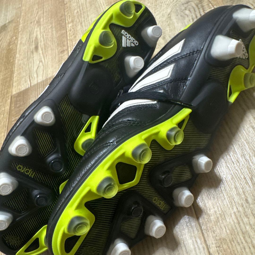 新品adidas サッカーシューズ　今野泰幸選手サイン入りパティーク11PRO