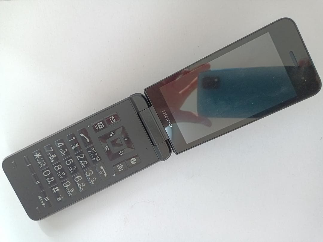 ☆ Y!mobile DIGNO ケータイ4 A203KC ブラック