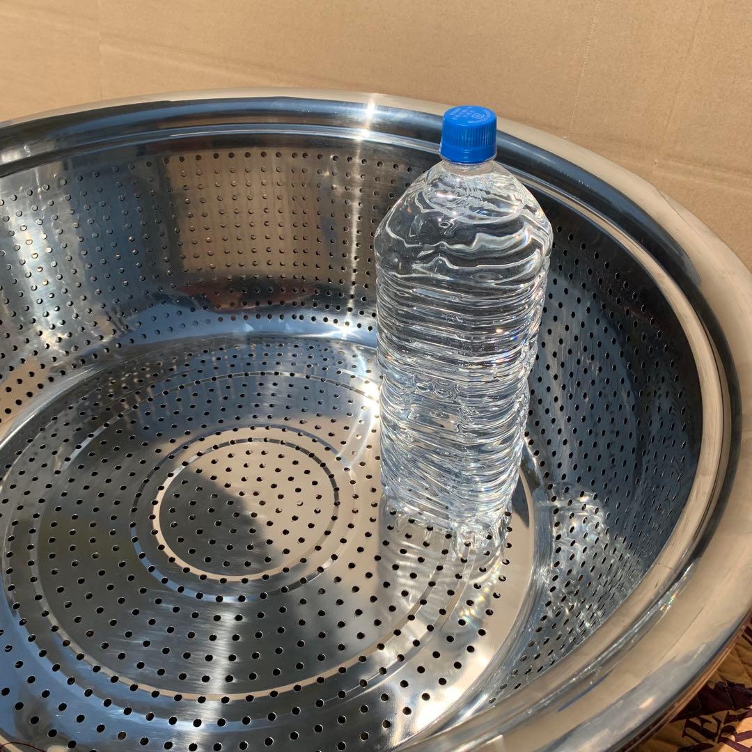 2個　68cm 大型　ステンレス 穴あき　パンチ　水切り　野菜洗い　ざる