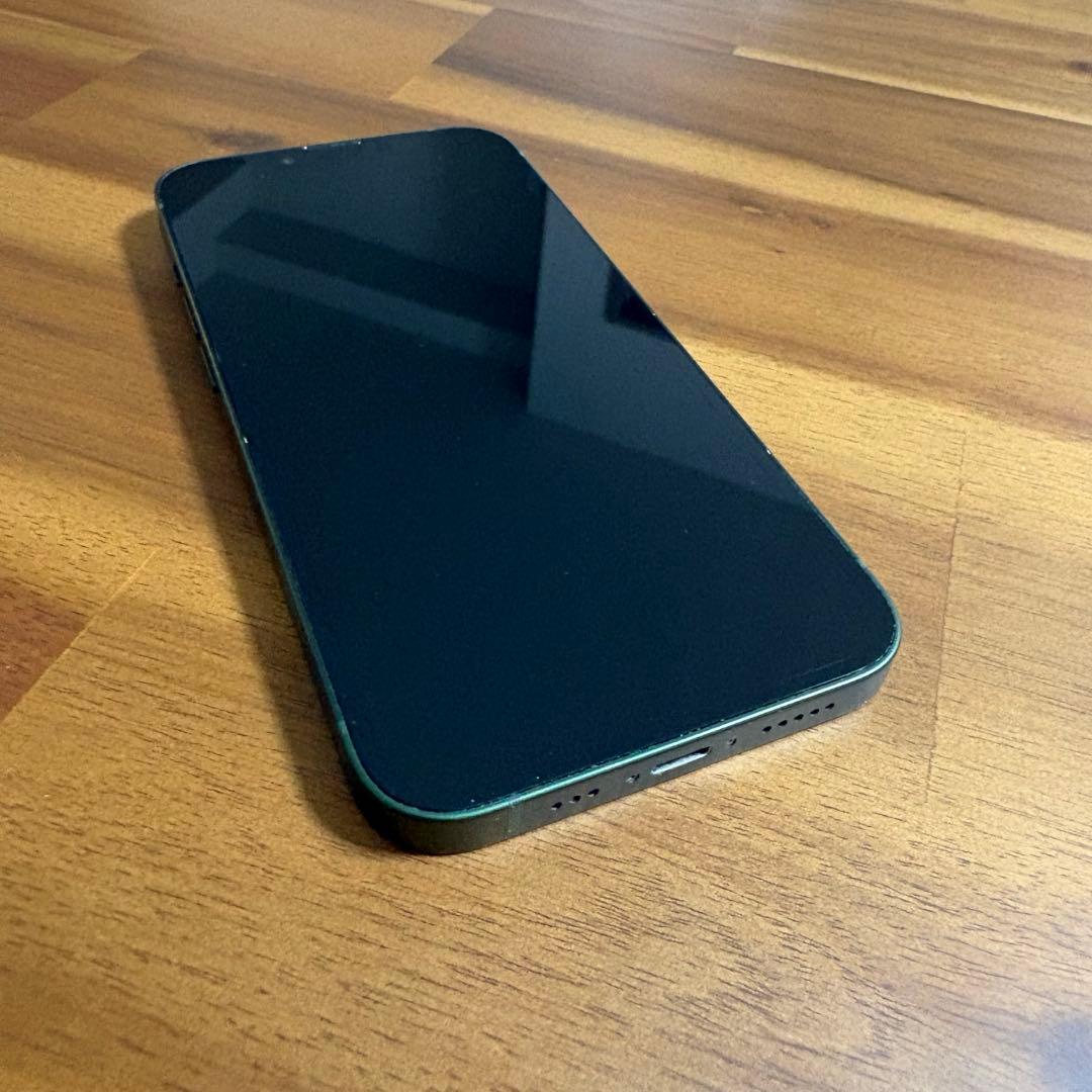 Apple iPhone 13 128ギガバイト　電池残量89%