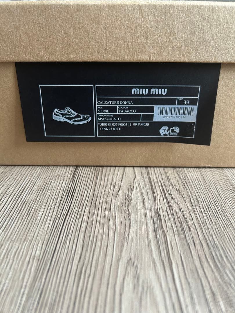 【新品未使用】miumiu×Church's ウイングチップ39 26cm相当