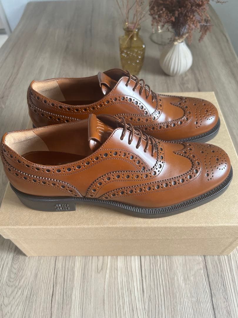 【新品未使用】miumiu×Church's ウイングチップ39 26cm相当