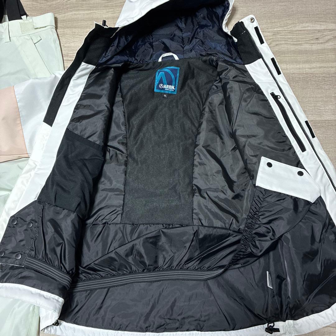 未使用 エアボーン ARBN スキーウェア スノボードウェア 上下セット LL