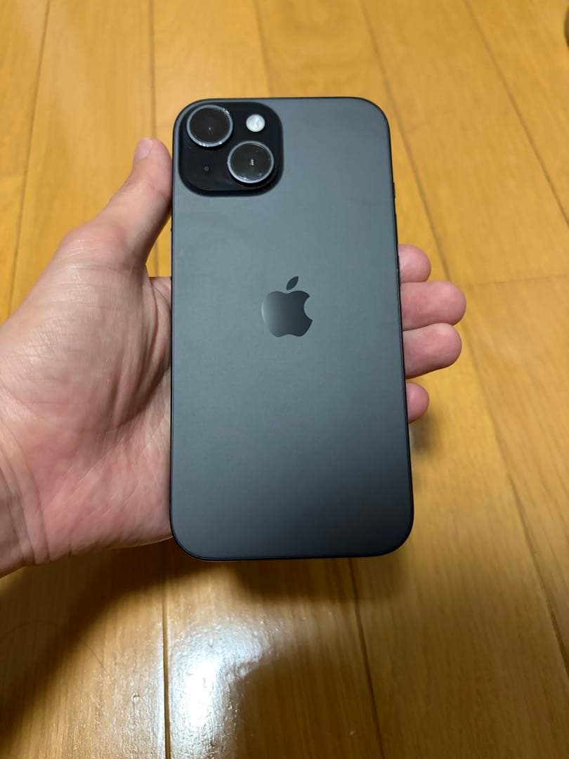 Apple iPhone 15 ブラック 128GB 初期化済み