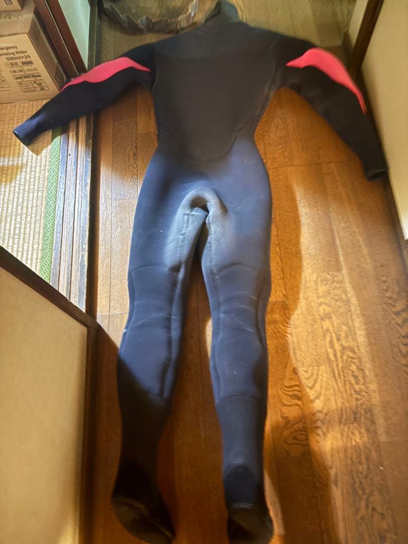 bewet ビーウェット　ドライスーツ　レディース　ウェットスーツ
