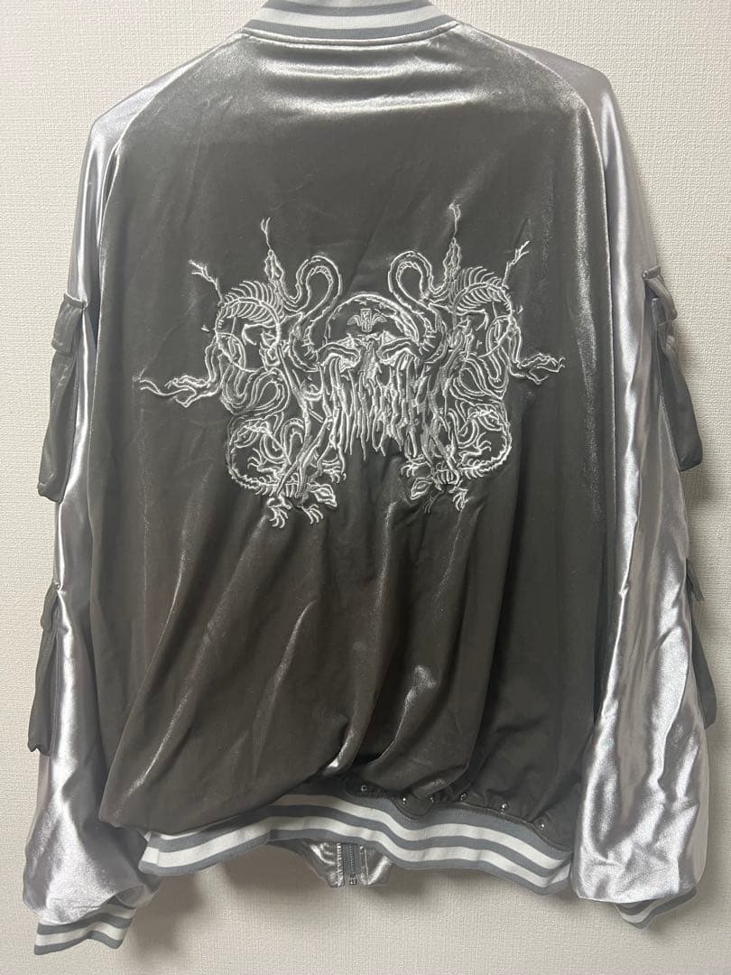 DimMoireベロアスカジャン